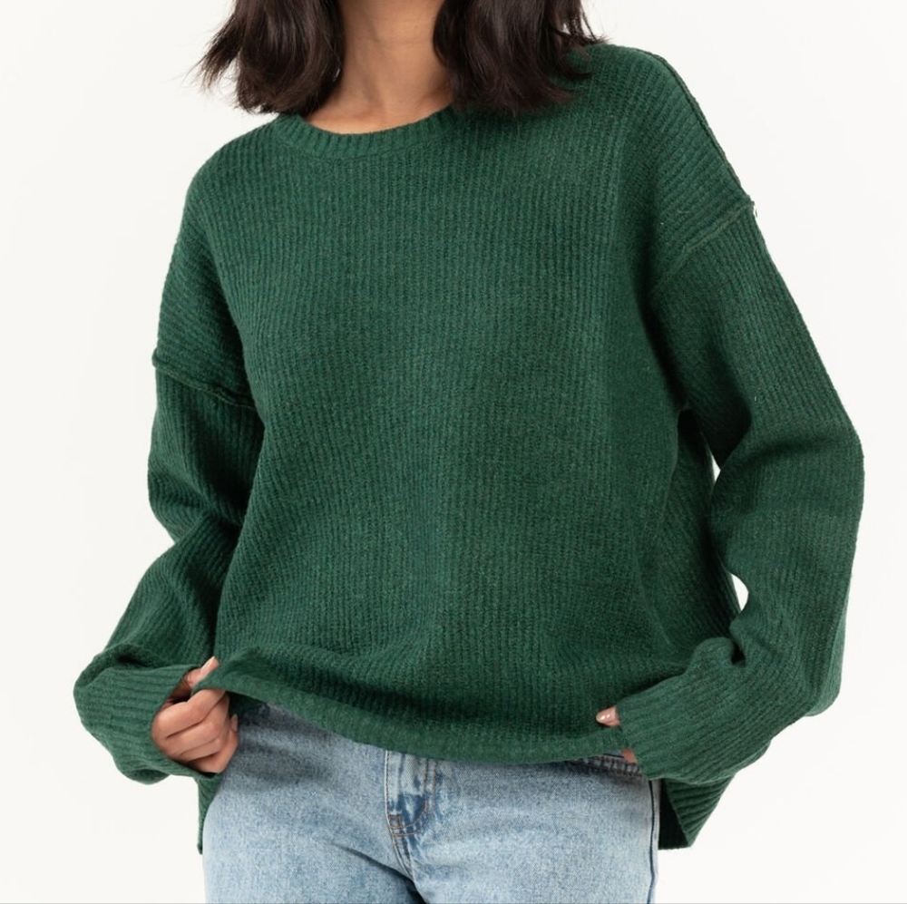 Full Tilt Forest Green Crew Neck Oversize Ribbed Sweater Size Small